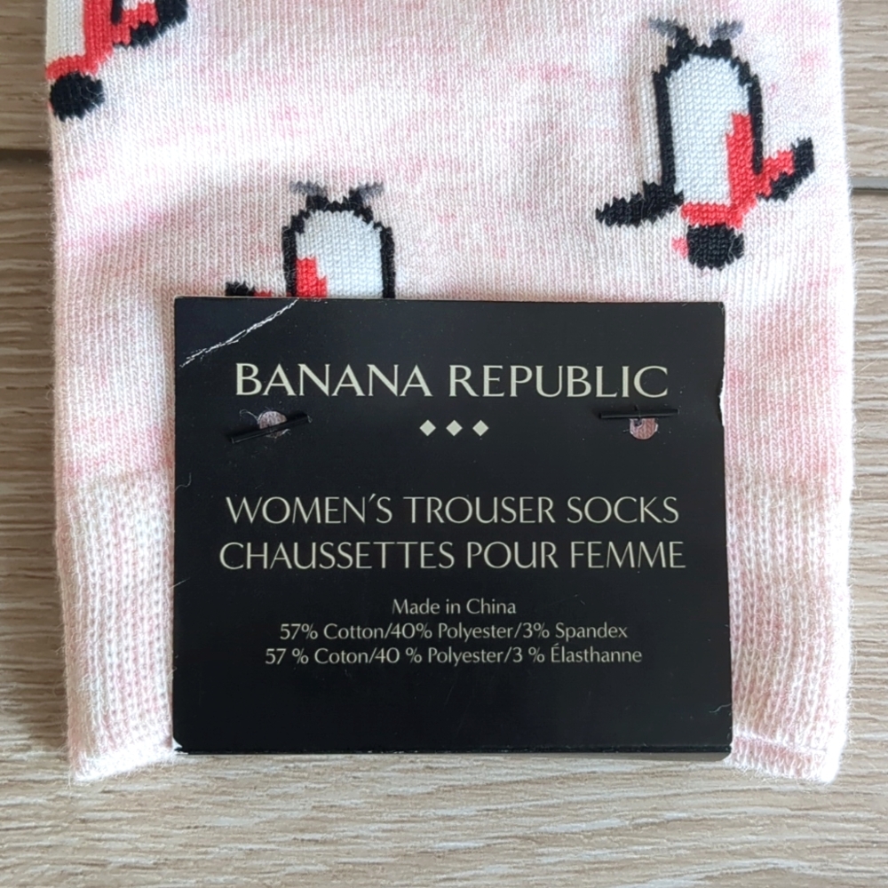Pink Penguin Socks by Banana Republic - Picture 5 of 5